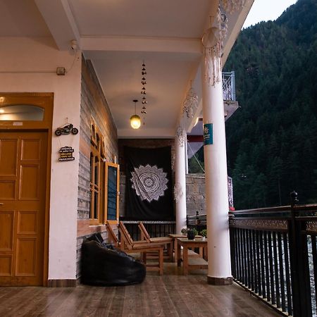 Wabi Sabi Riverside Hostel Kasol Dış mekan fotoğraf