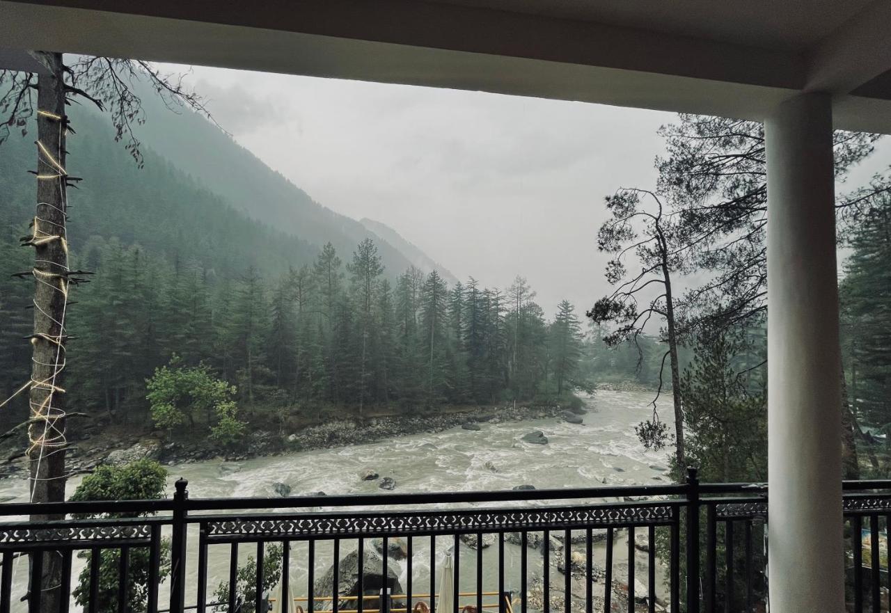 Wabi Sabi Riverside Hostel Kasol Dış mekan fotoğraf