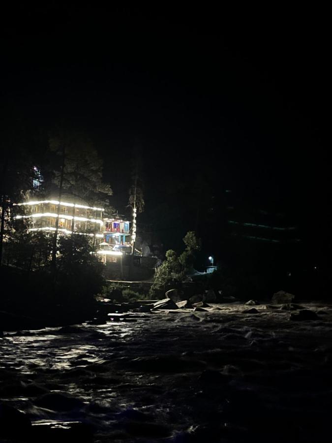 Wabi Sabi Riverside Hostel Kasol Dış mekan fotoğraf